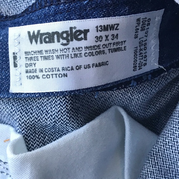 Wrangler Vintage High Waisted Mom Jeans - Picture 4 of 6